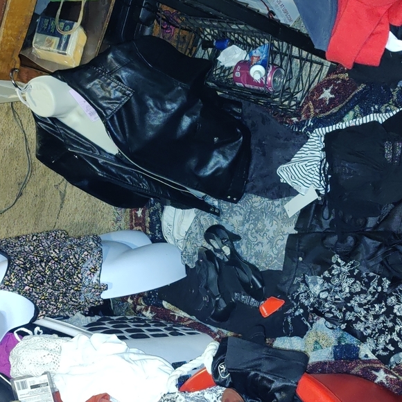 gaze Tops - Hugh bundle of Nwt women's clothes N more